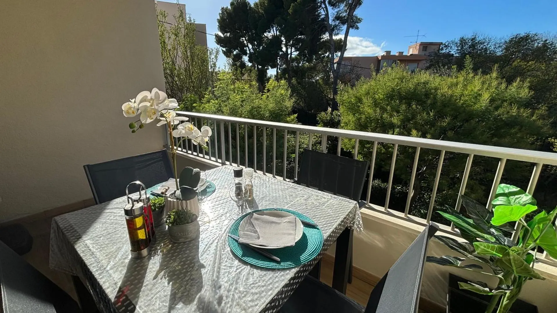 Proche Centre Sanary Studio Climatise 4 Personnes 0*, Sanary-sur-Mer France
