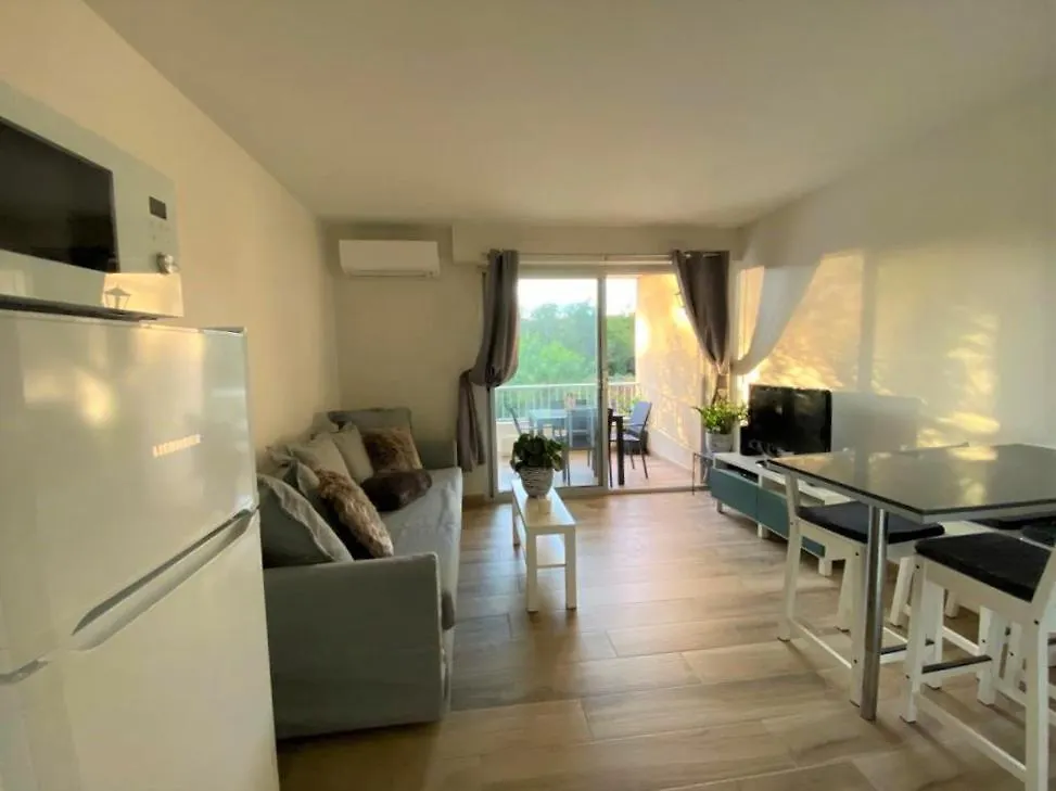 Proche Centre Sanary Studio Climatise 4 Personnes Apartment